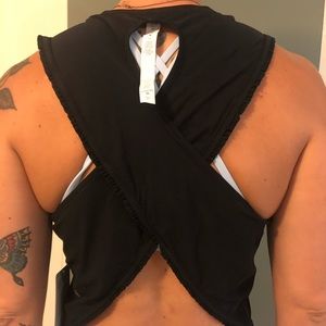 Lululemon Fast As Light Tank SE Frilled - Black